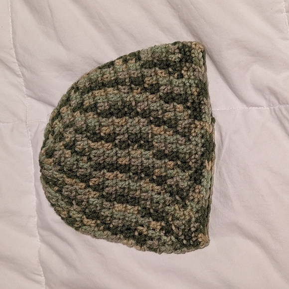 SET Of 3 Handmade Crochet Newborn Beanies - Picture 3 of 4